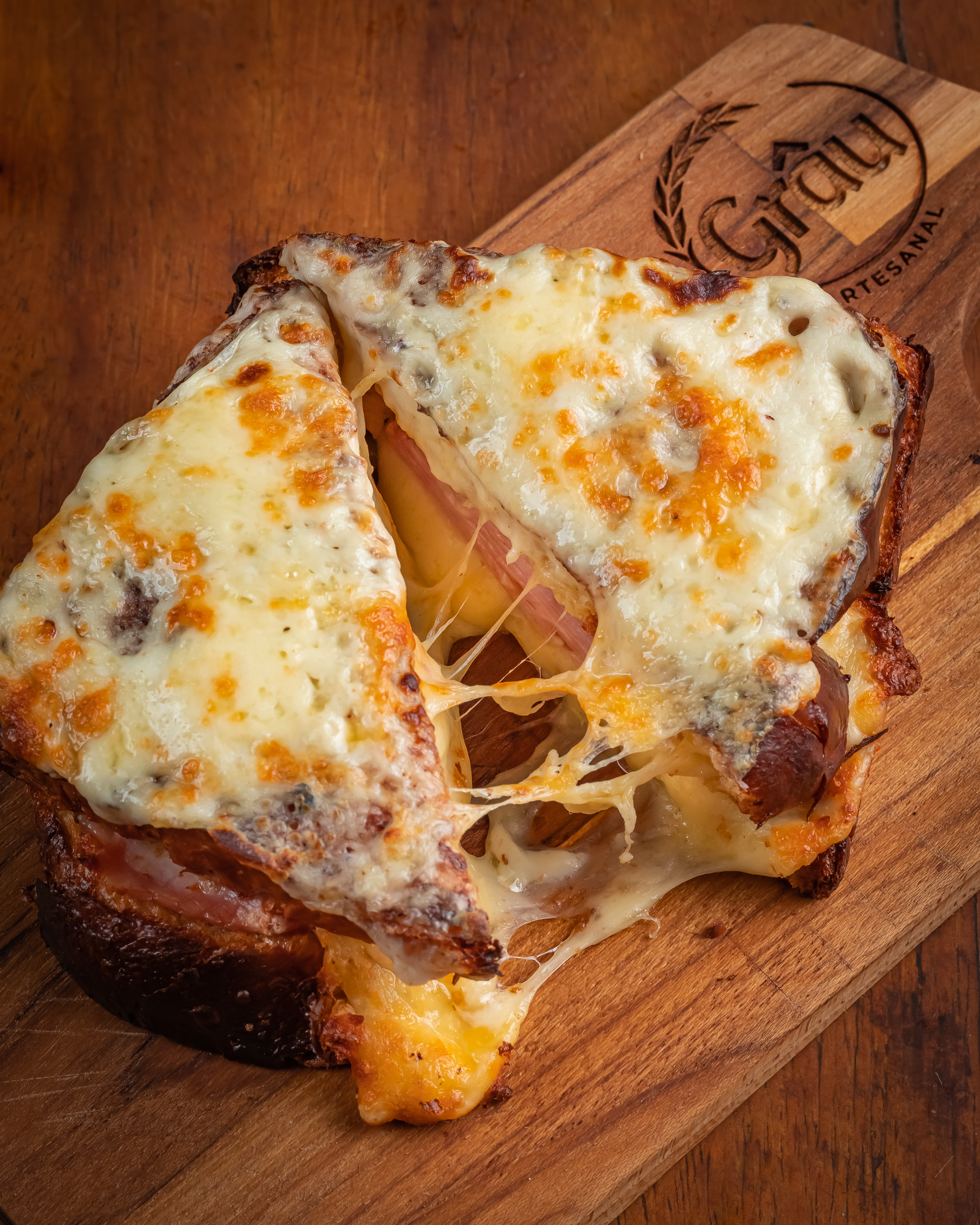 Leme Grâu: Croque Monsieur de Brioche y Bechamel Artesanal